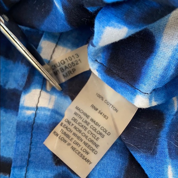 Calvin Klein button down shirt lightweight - Picture 10 of 11